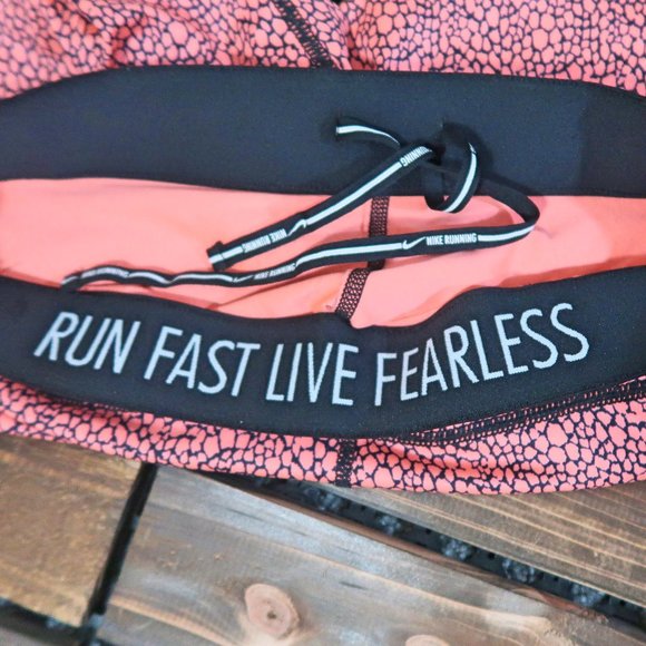 Nike Women's Dri-Fit AOP Relay Crop Running Tights - Picture 9 of 10